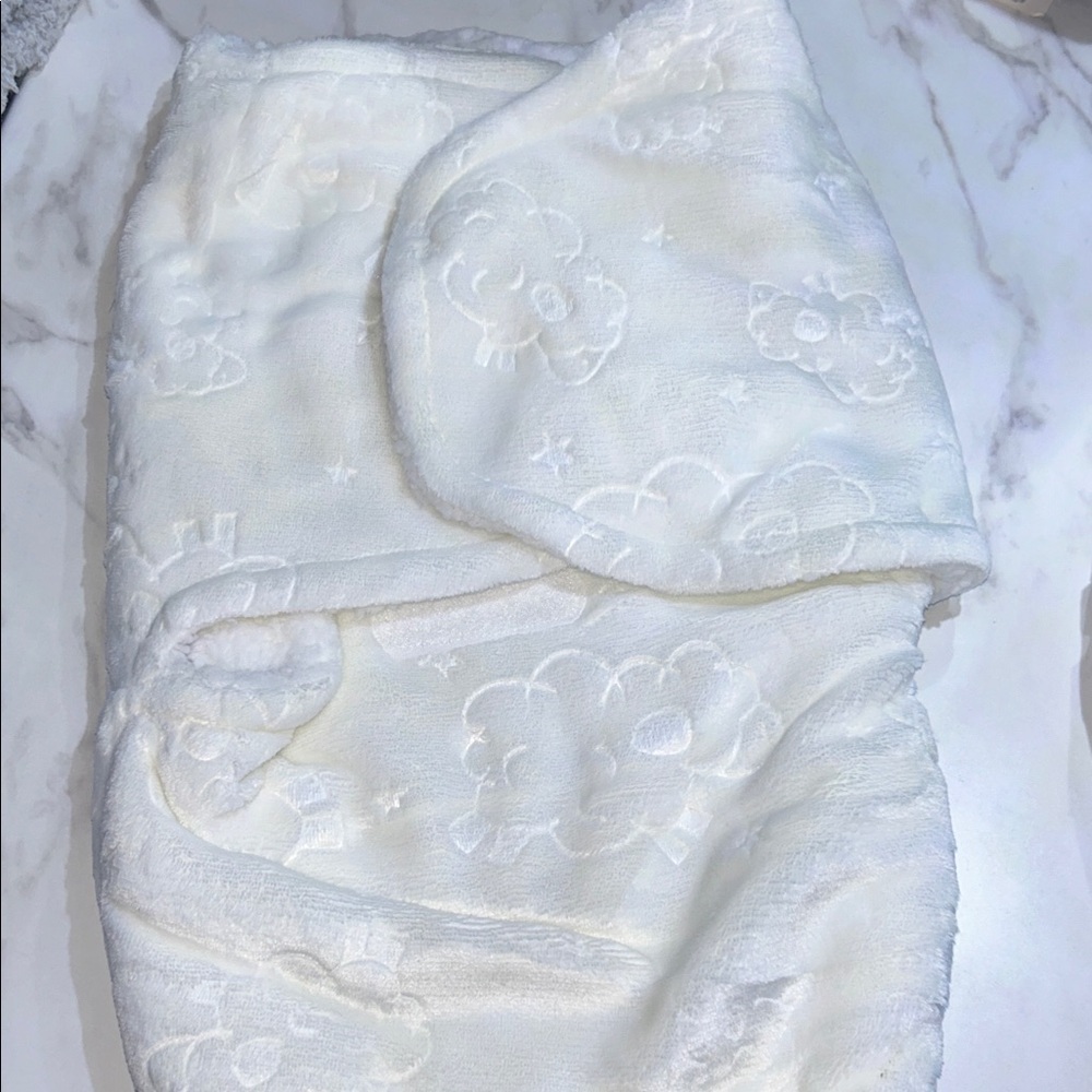 White Baby Blanket with Sheep Design